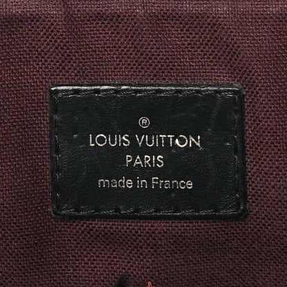 Louis Vuitton Monogram Macassar District PM 6 of 10