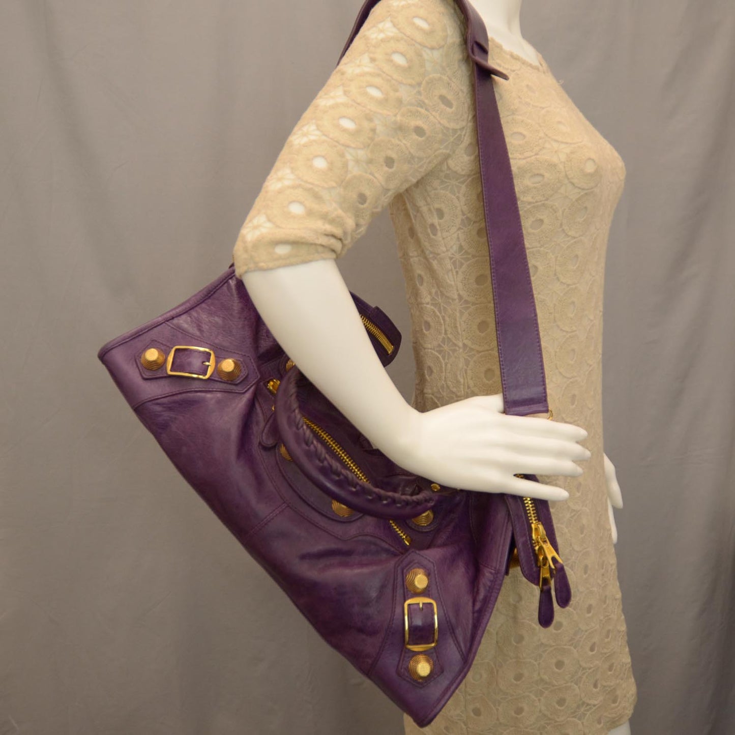 Agneau Giant 21 Gold Hardware Part Time Raisin
