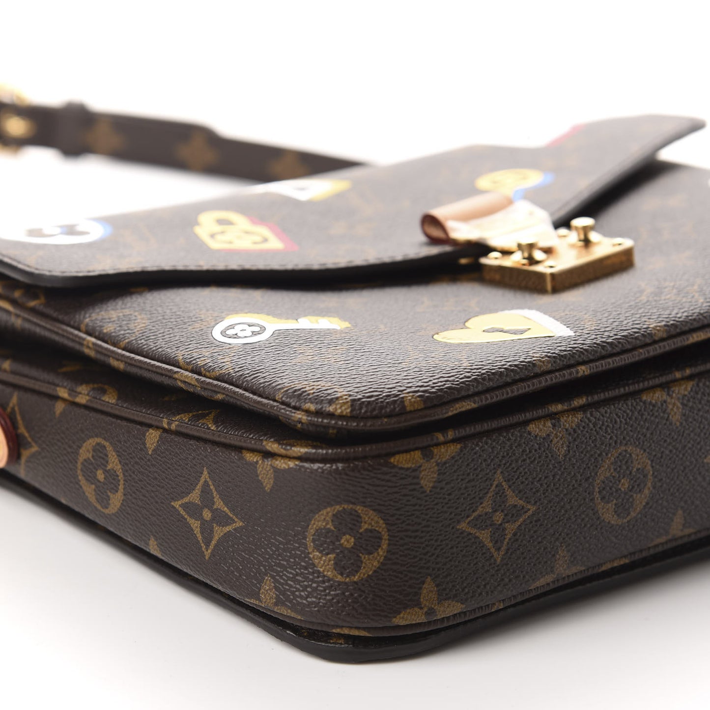 Monogram Love Lock Pochette Metis