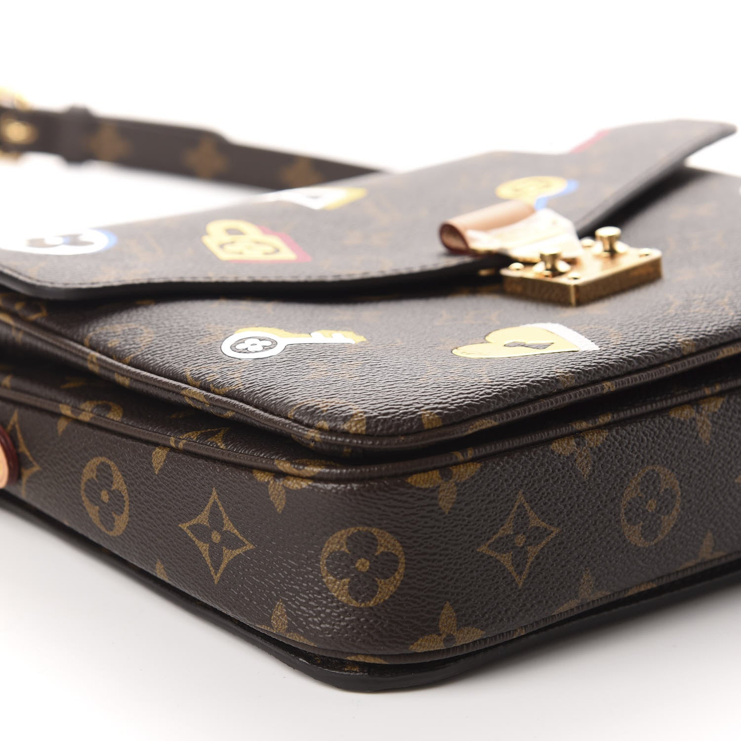 Louis Vuitton Monogram Love Lock Pochette Metis 6 of 9