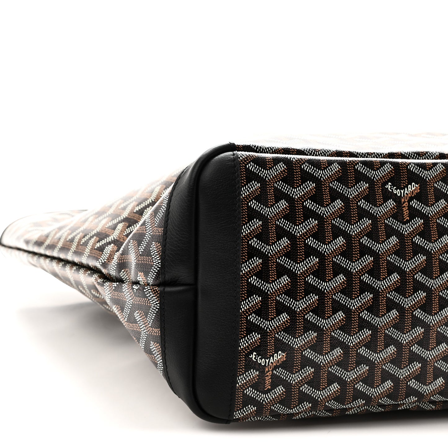Goyardine Artois MM Black