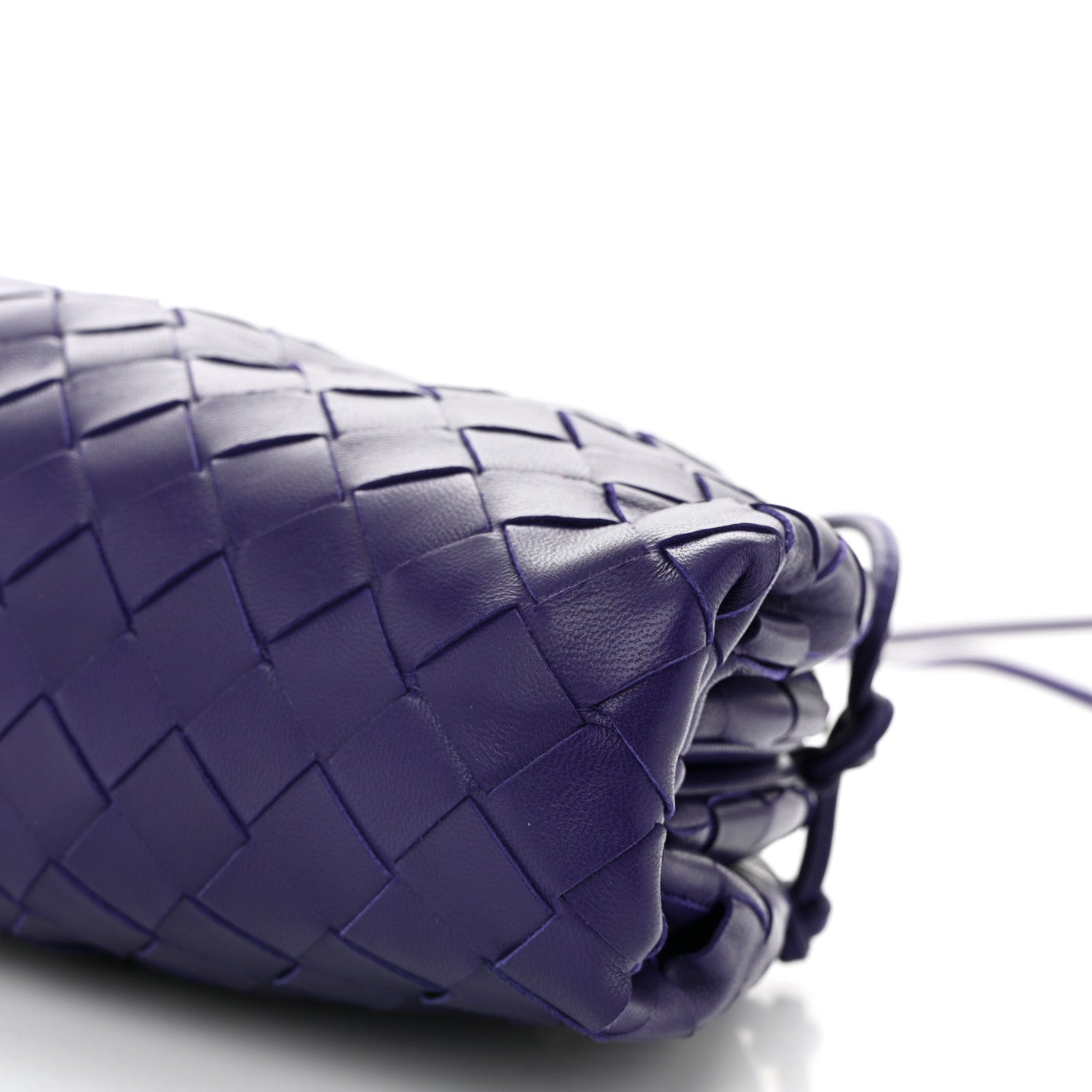 BOTTEGA VENETA／ イントレチャート ナッパ コスメポーチ パープル BOTTEGA VENETA／ イントレチャート ナッパ コスメポーチ パープル