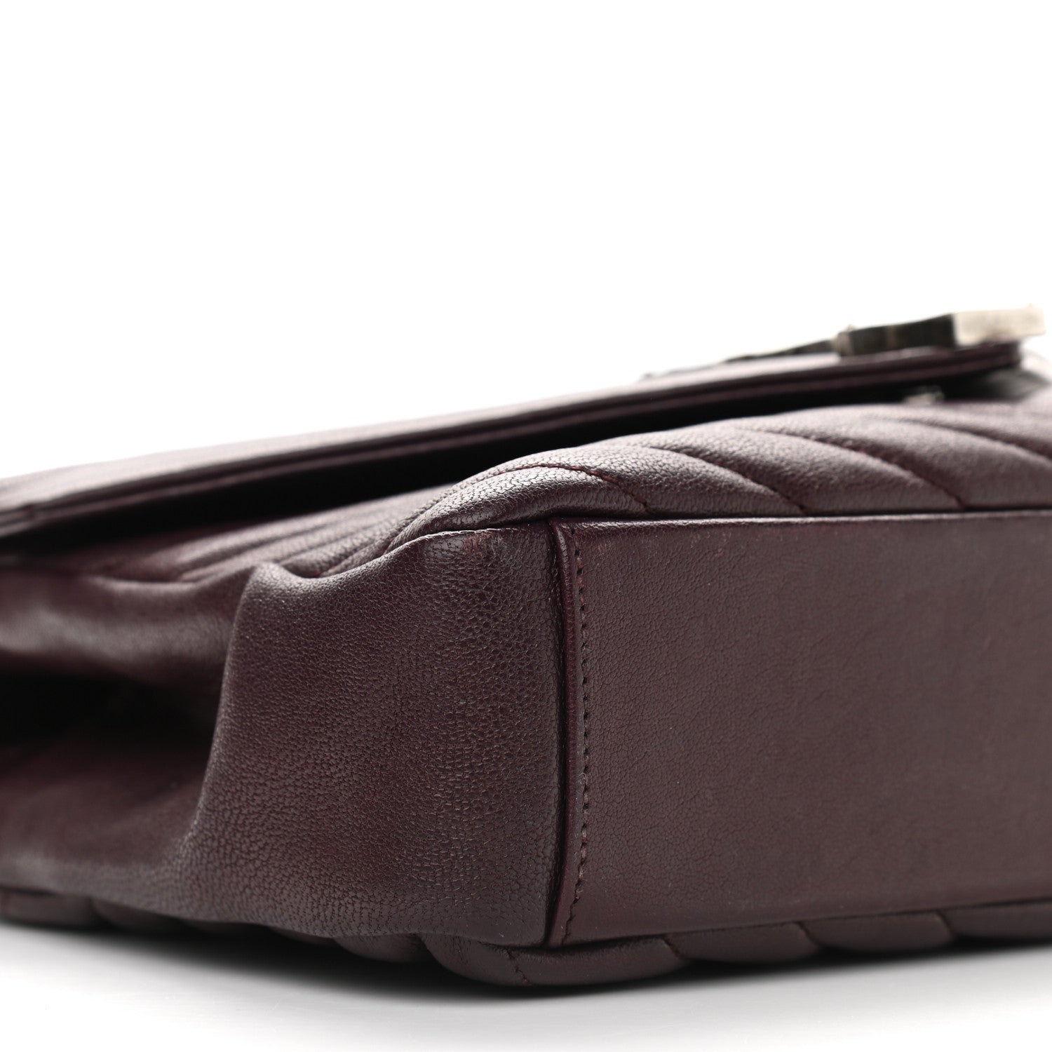 Saint Laurent Sheepskin Matelasse Chevron Monogram Medium College Bag Amaranto 8 of 10