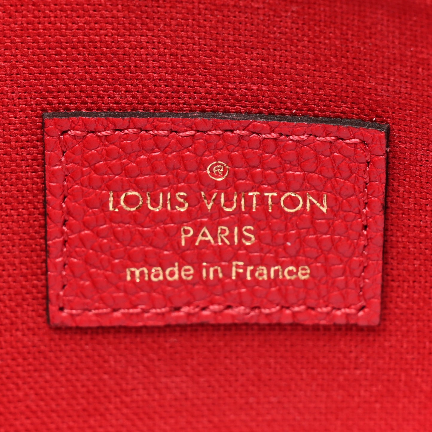 Empreinte Pochette Felicie Chain Wallet Scarlet