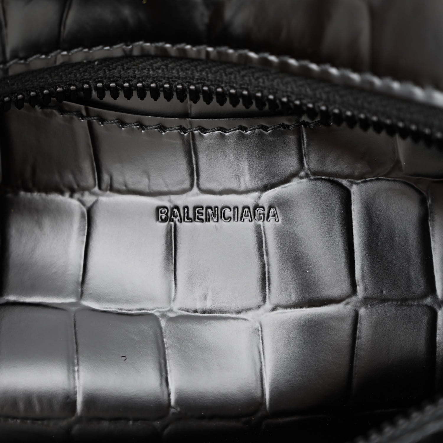 Balenciaga Semi Shiny Calfskin Crocodile Embossed Neo Classic Black Hardware Mini City Black 6 of 12