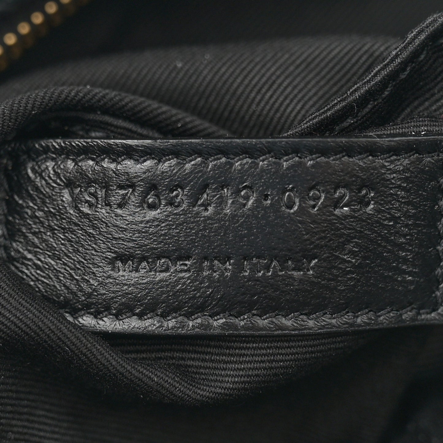 Padded Lambskin Le 5 A 7 Hobo Black