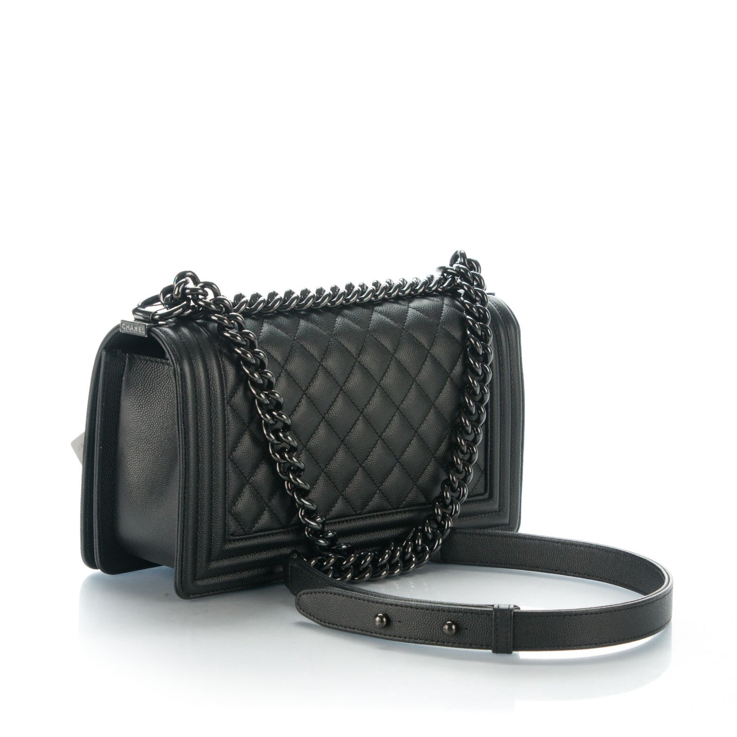 Caviar Quilted Medium Boy Flap So Black