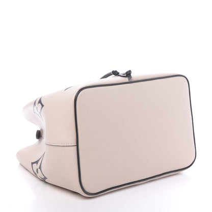 Louis Vuitton Empreinte Monogram Giant Crafty Neonoe MM Creme Black 4 of 10