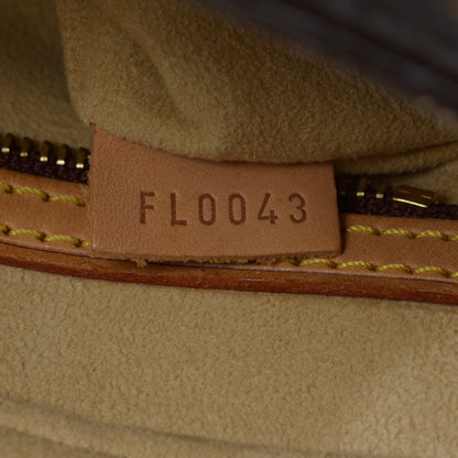 Louis Vuitton Monogram Looping MM 7 of 7