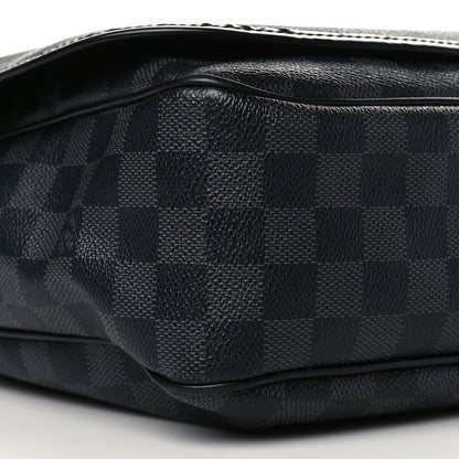 Louis Vuitton Damier Graphite Daniel GM 8 of 9