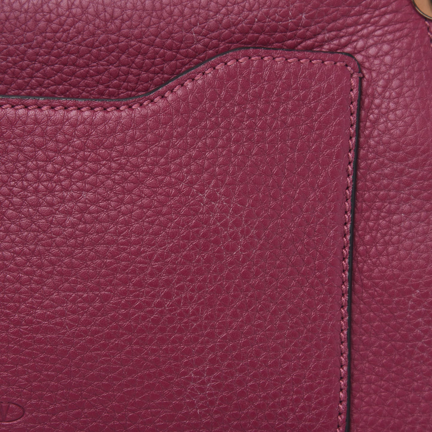 Pebbled Calfskin Joylock Flap Messenger Bag Camelia