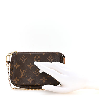 Louis Vuitton Monogram Mini Pochette Accessories 2 of 8