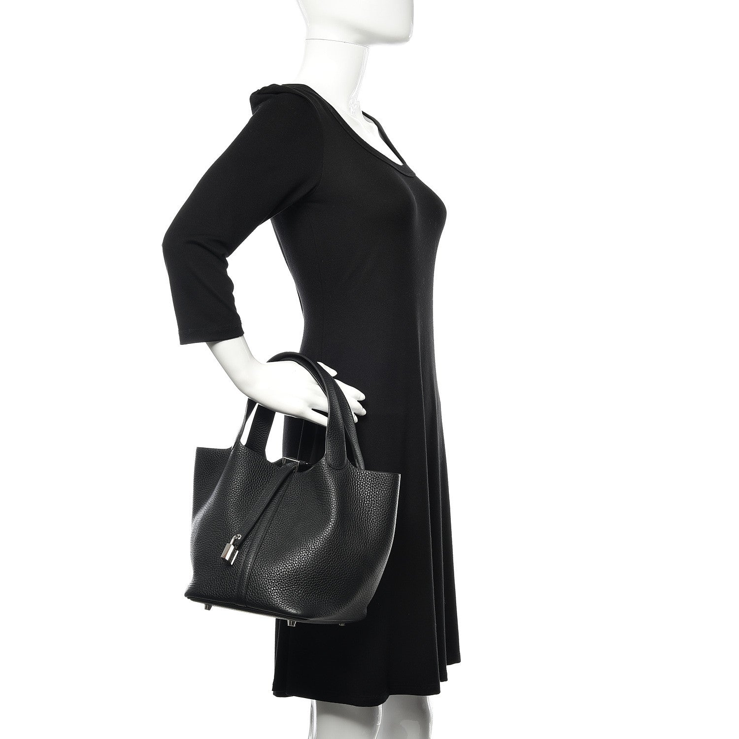 Hermes Taurillon Clemence Picotin Lock 22 MM Black 2 of 11