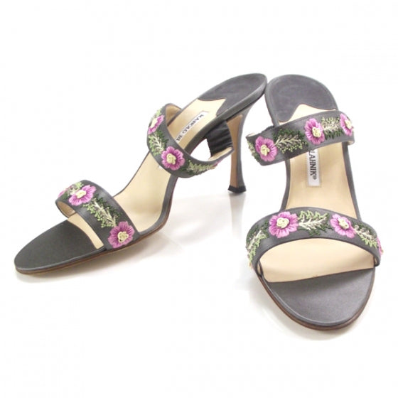 FASHIONPHILE MANOLOBLAHNIKSatinFloralEmbroideredSandals40 1 of 8