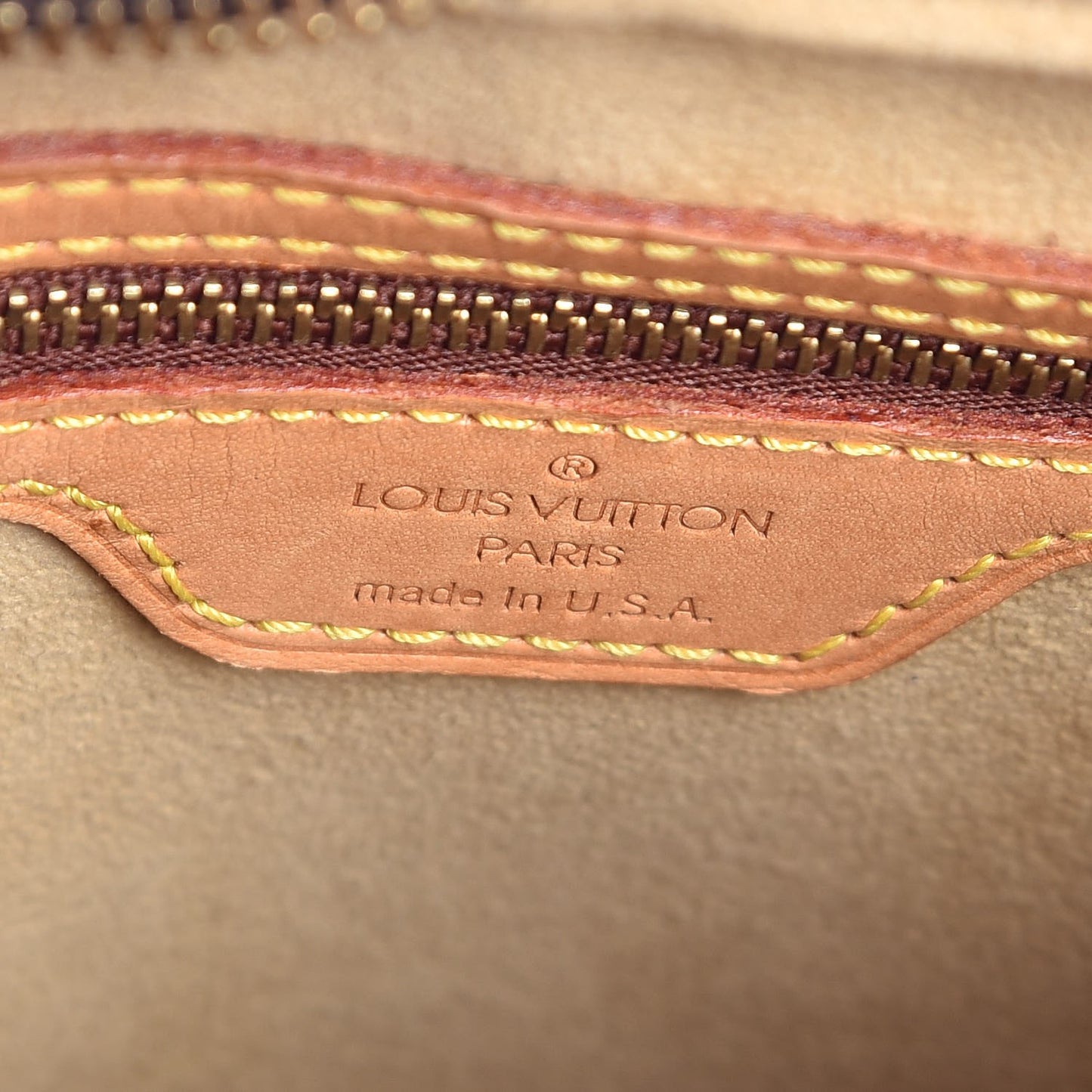 Monogram Looping MM