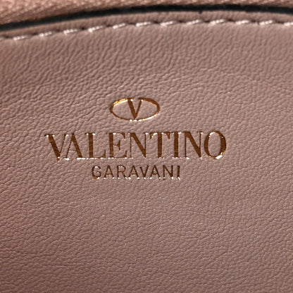 Valentino Garavani Metallic Pebbled Calfskin Rockstud Phone Case With Chain Sasso 6 of 12