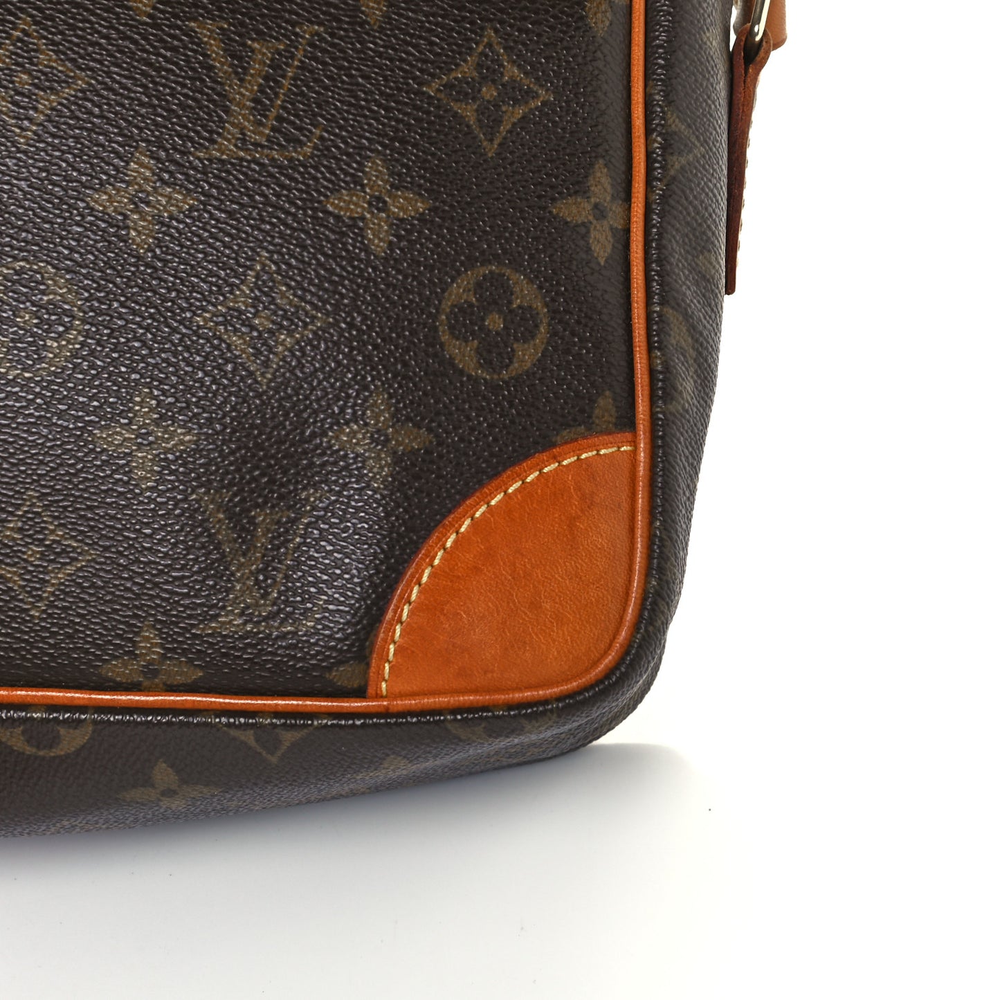 Monogram Trocadero 27