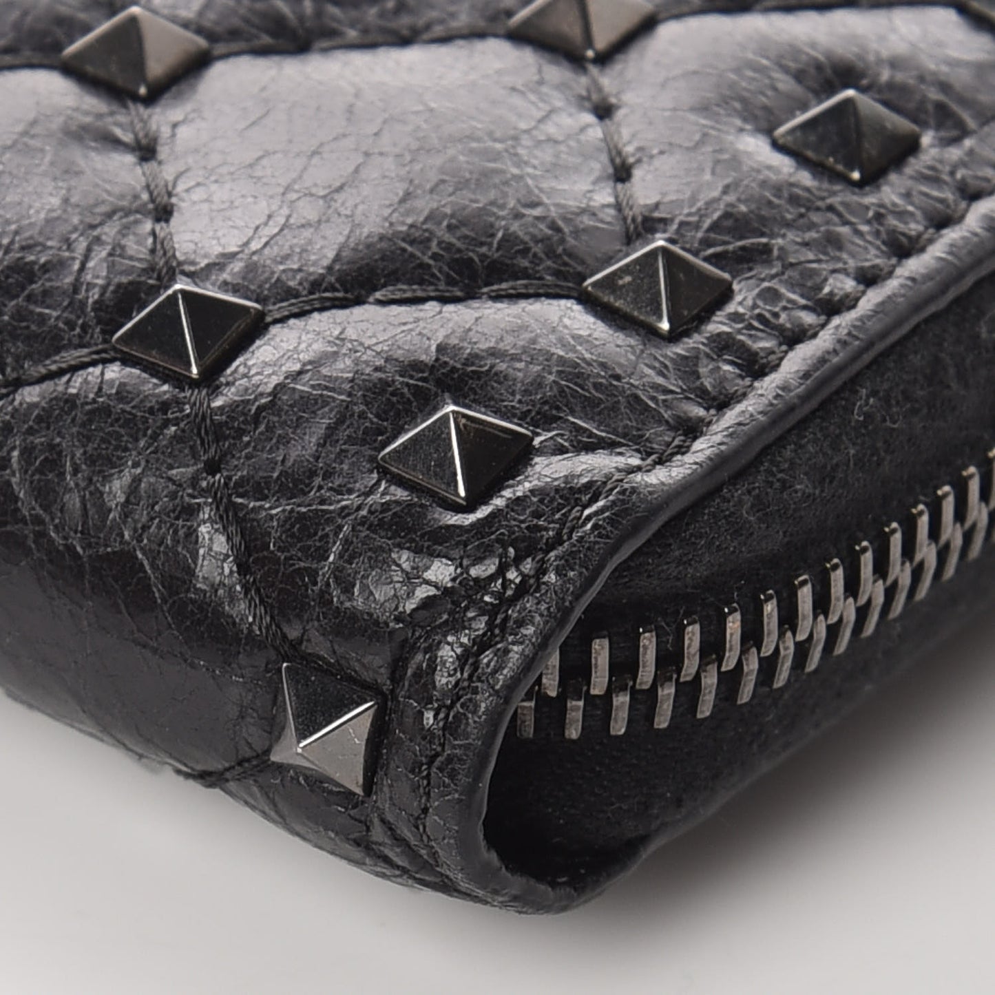 Craquele Nappa Rockstud Spike Zip Around Wallet Black