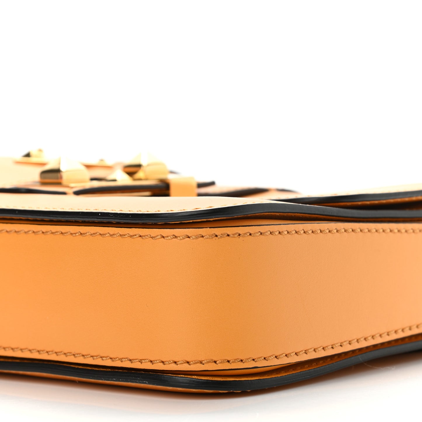 Vitello B-Rockstud Flap Mandarin Sorbet