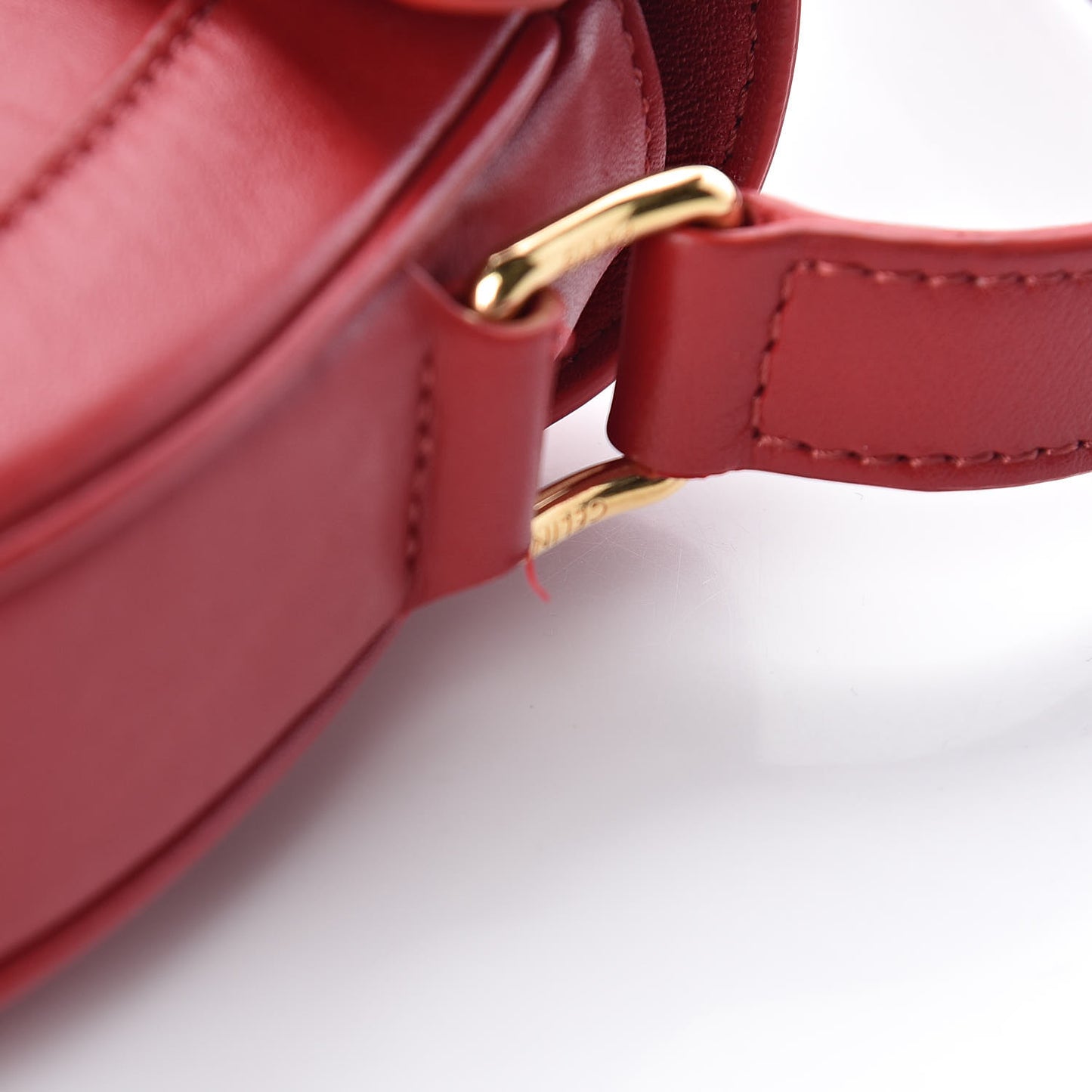 Satinated Calfskin Besace Small 16 Red