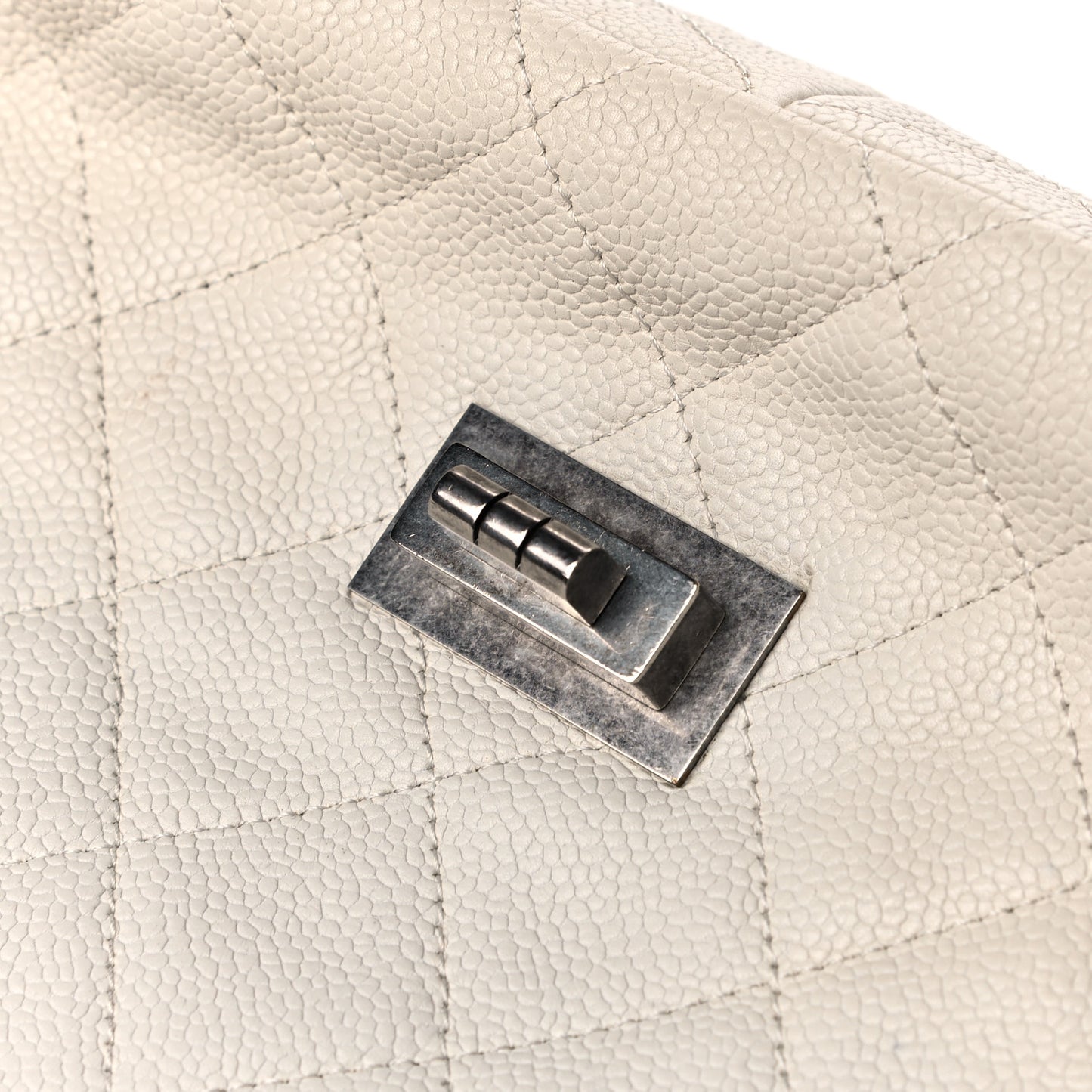 Caviar 2.55 Reissue 227 Flap White