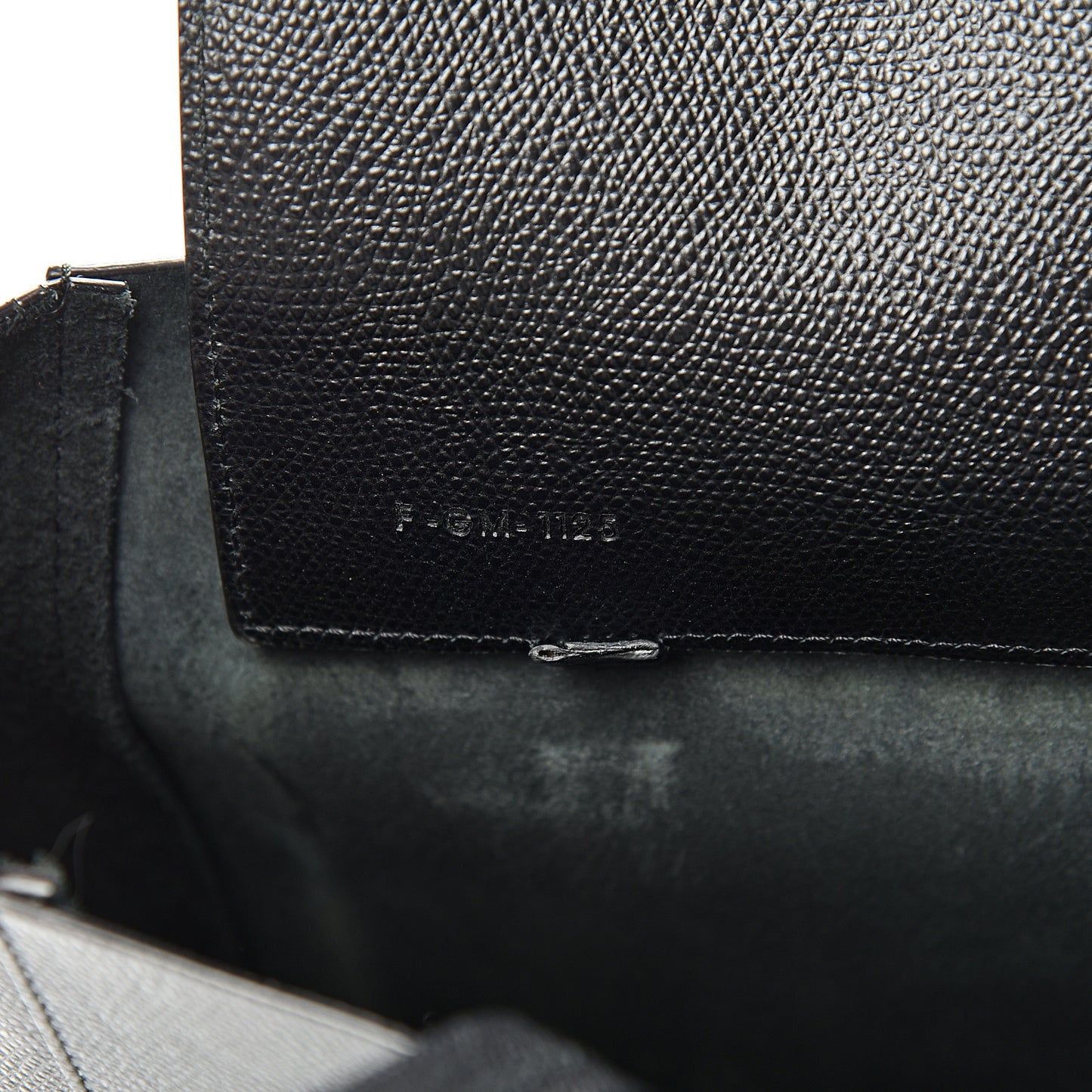 Grained Calfskin Small Vertical Cabas Black