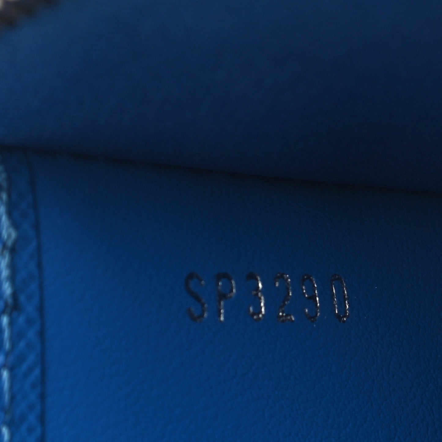 Monogram Clouds Pochette Voyage MM A4 Blue