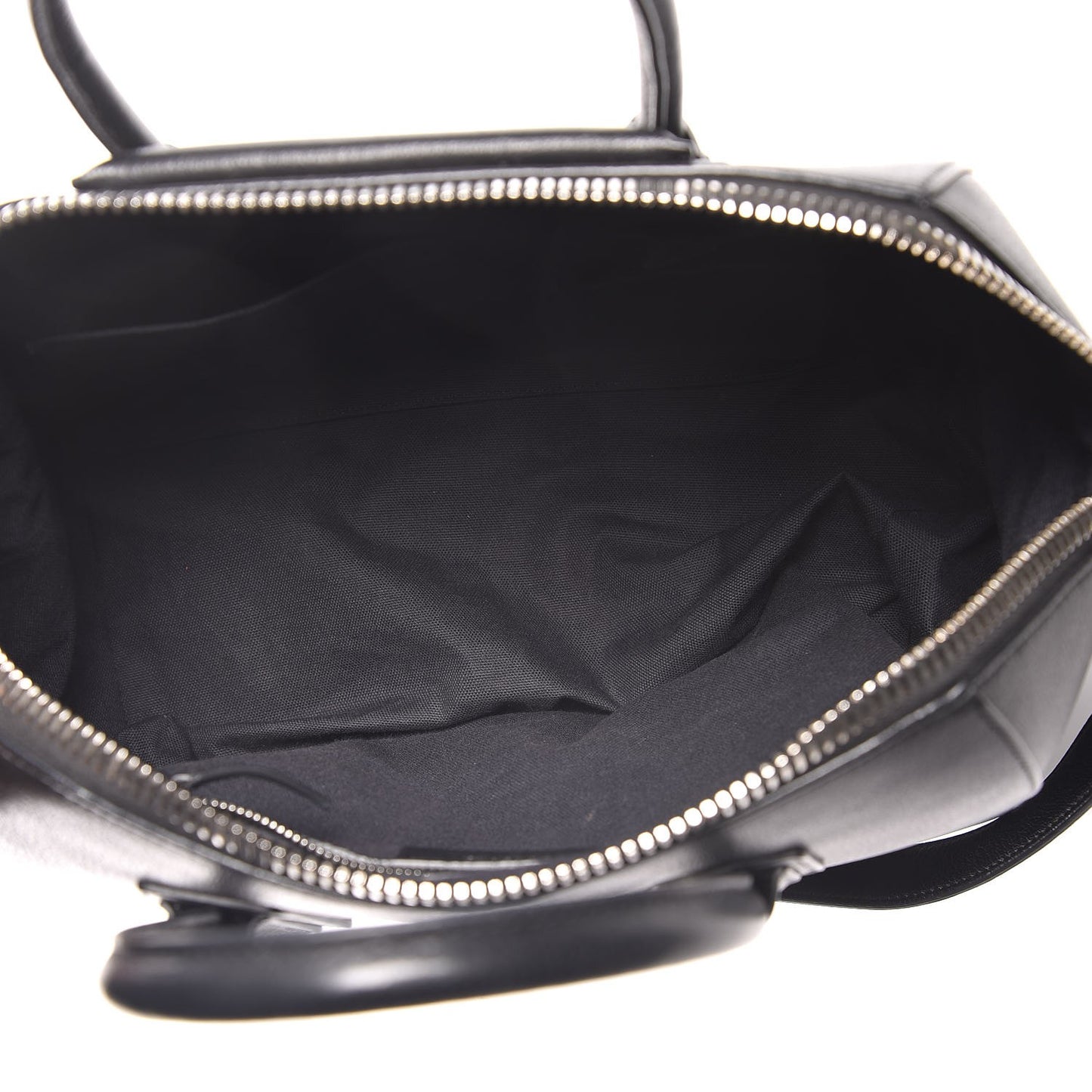 Sugar Goatskin Medium Antigona Black