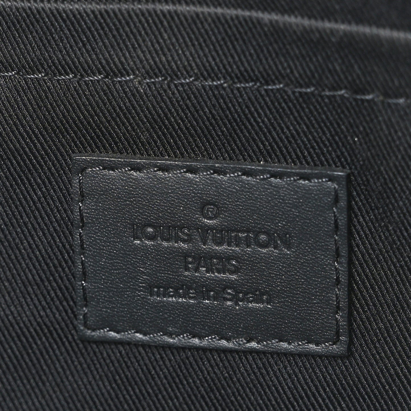 Calfskin Monogram Shadow Discovery Pochette Black