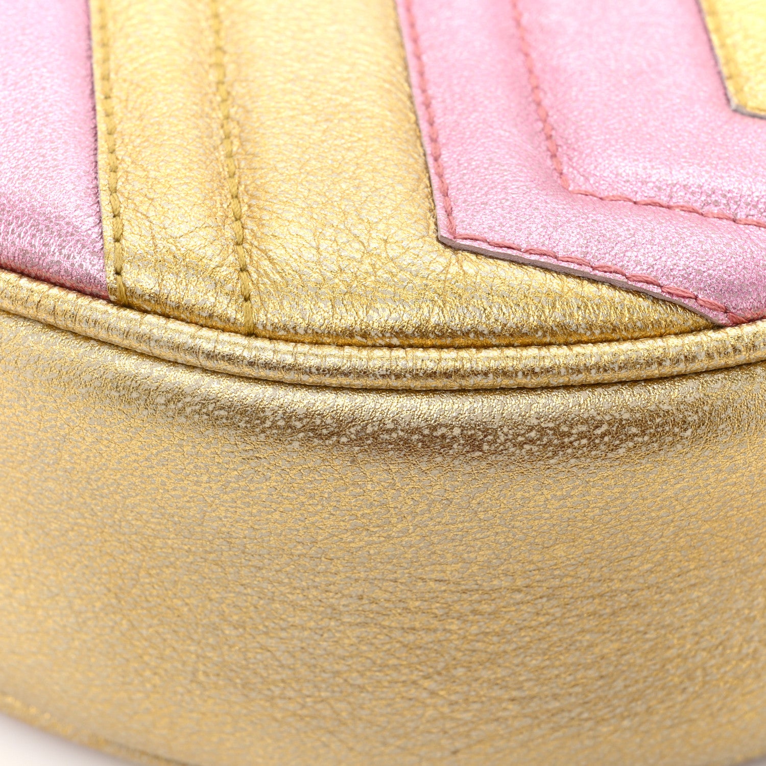 Gucci Metallic Nappa Matelasse Heart Mini GG Marmont Round Shoulder Bag Oro Vecchio Rosa 13 of 13
