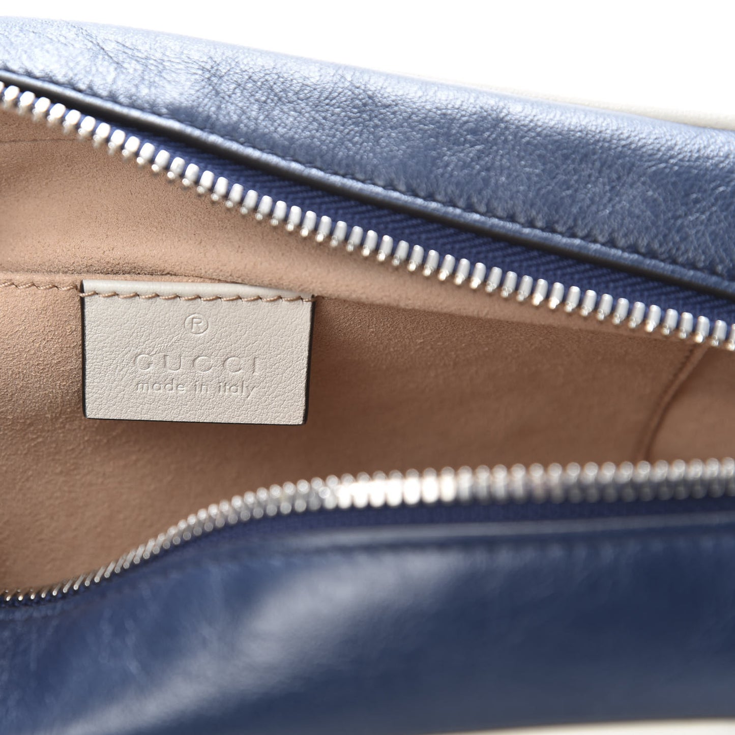 Vintage Effect Calfskin Matelasse Diagonal Small Torchon GG Marmont Chain Shoulder Bag Blue Agata Mystic White