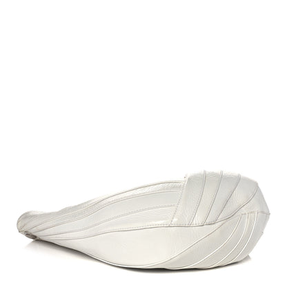 Chanel Crumpled Patent Small Droplet Hobo White 4 of 15