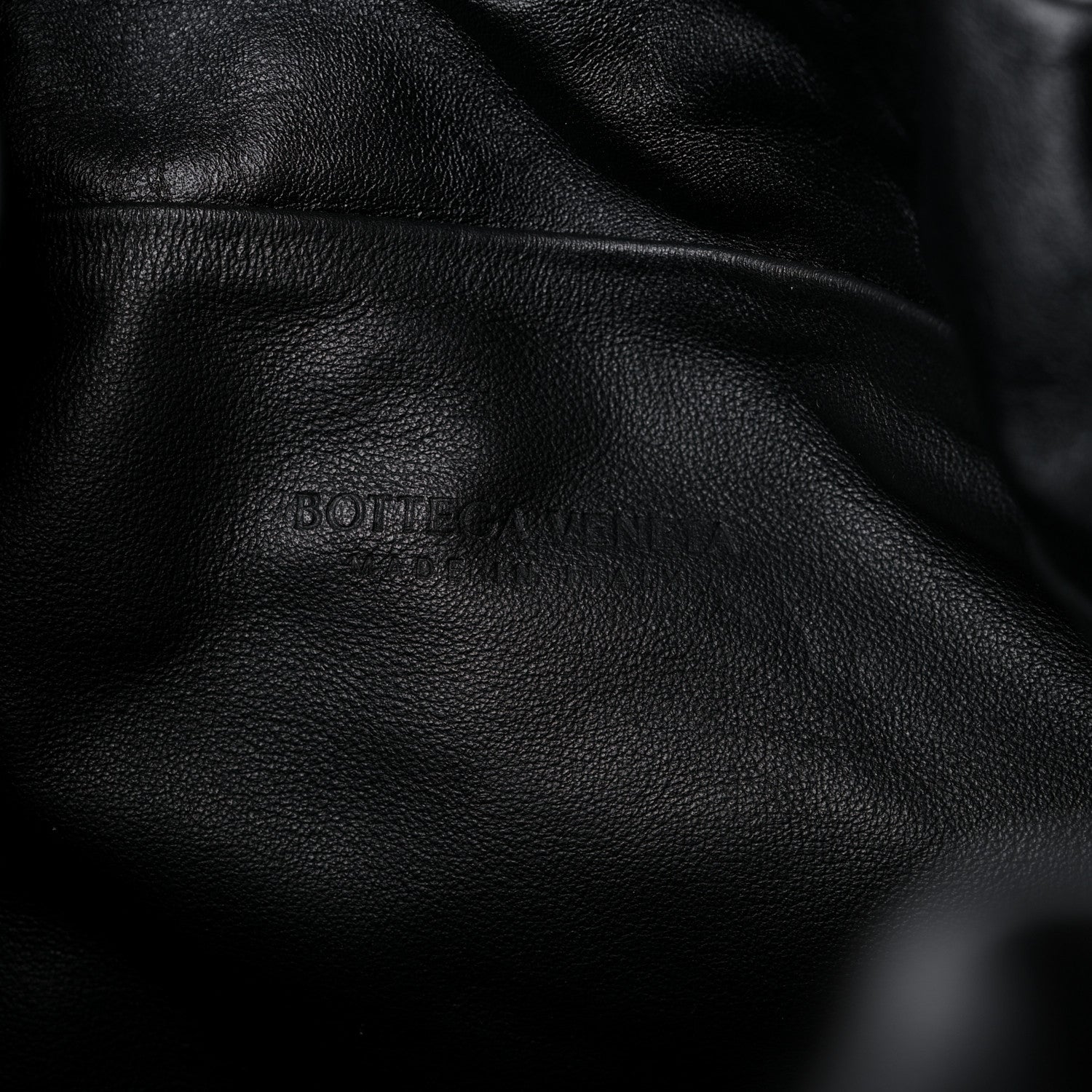 Bottega Veneta Nappa The Bulb Black 6 of 8