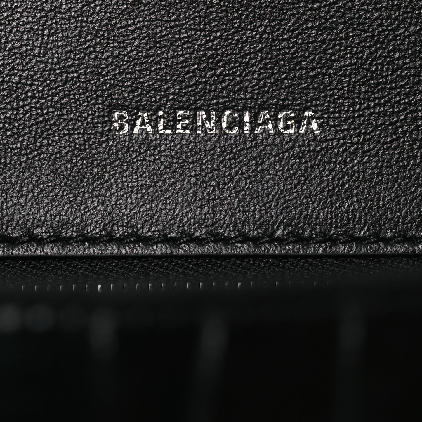 Shiny Calfskin Monochrome Crocodile Embossed Small Hourglass Top Handle Bag Black