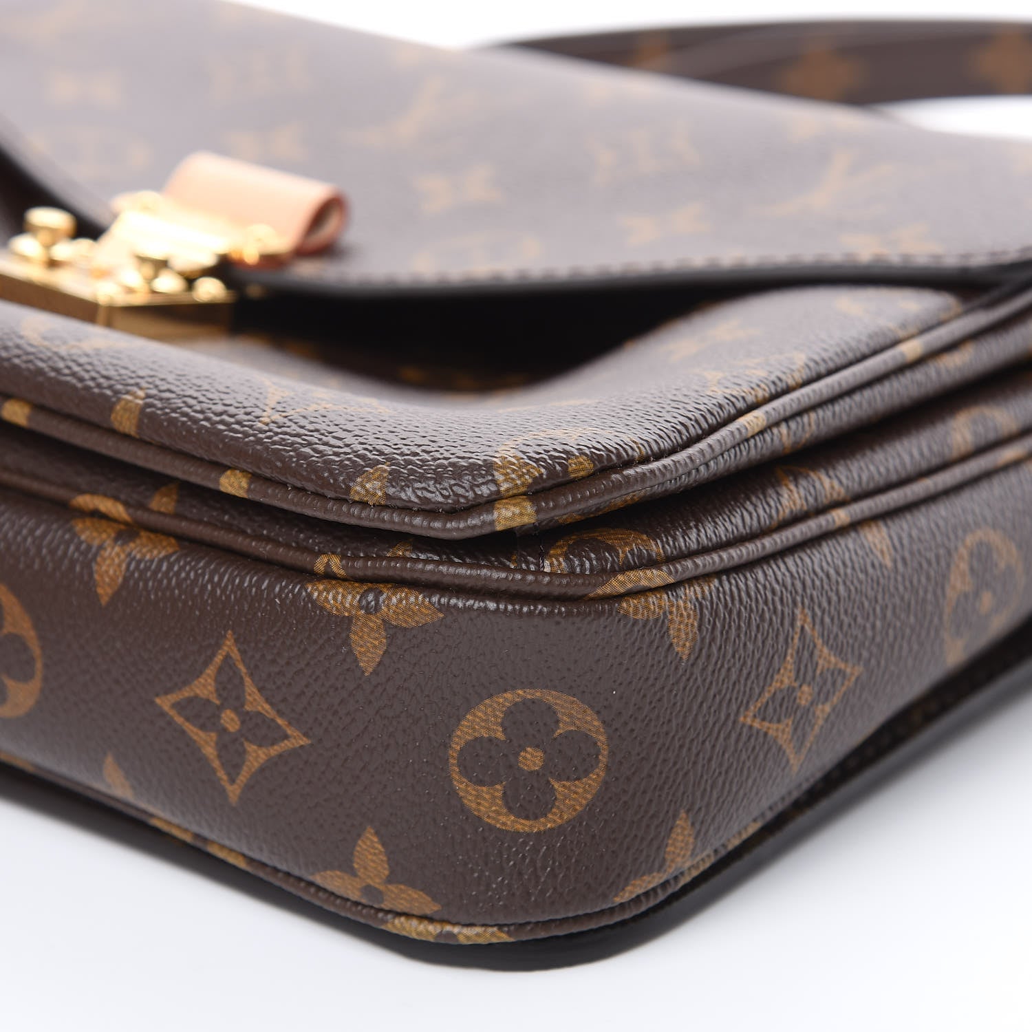 Louis Vuitton Monogram Pochette Metis 8 of 9