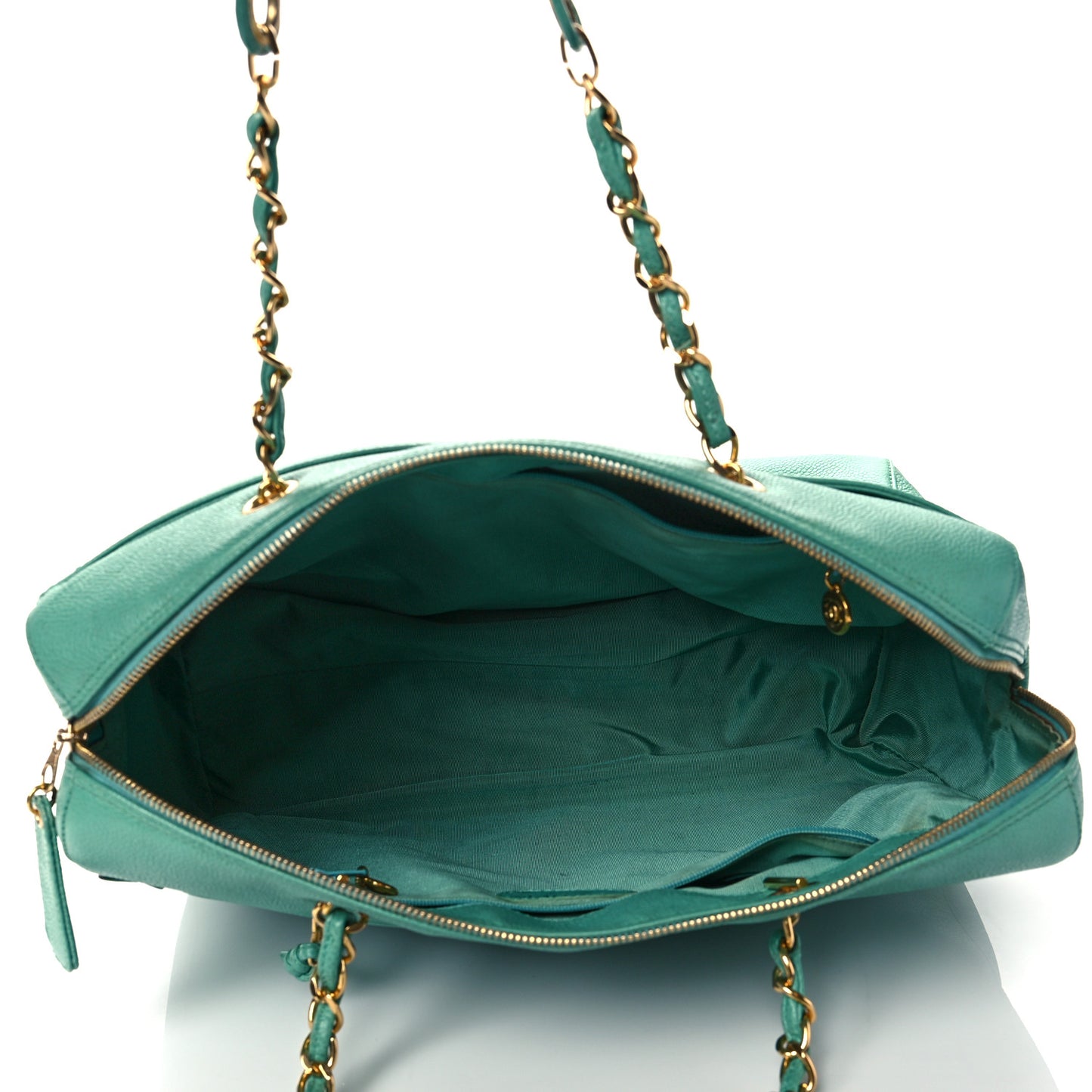 Caviar CC Large Shoulder Bag Green