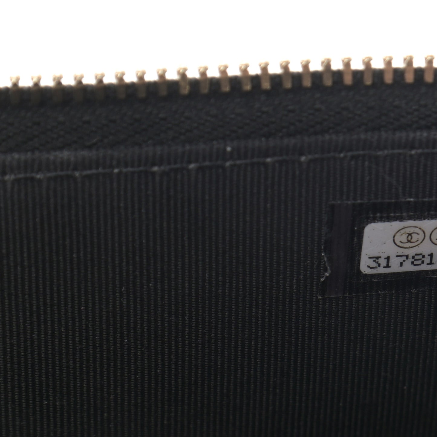 Lambskin Crochet Quilted Small Vanity Case With Chain Black