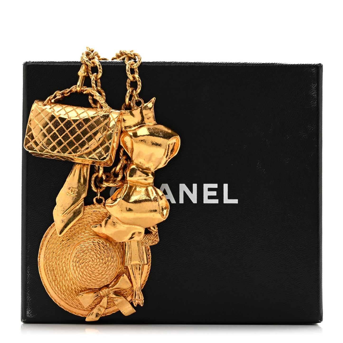 Metal CC Charm Short Necklace Gold