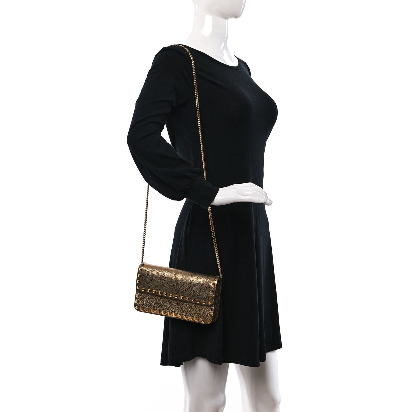 Pebbled Calfskin Rockstud Flap Wallet On Chain Soft Gold