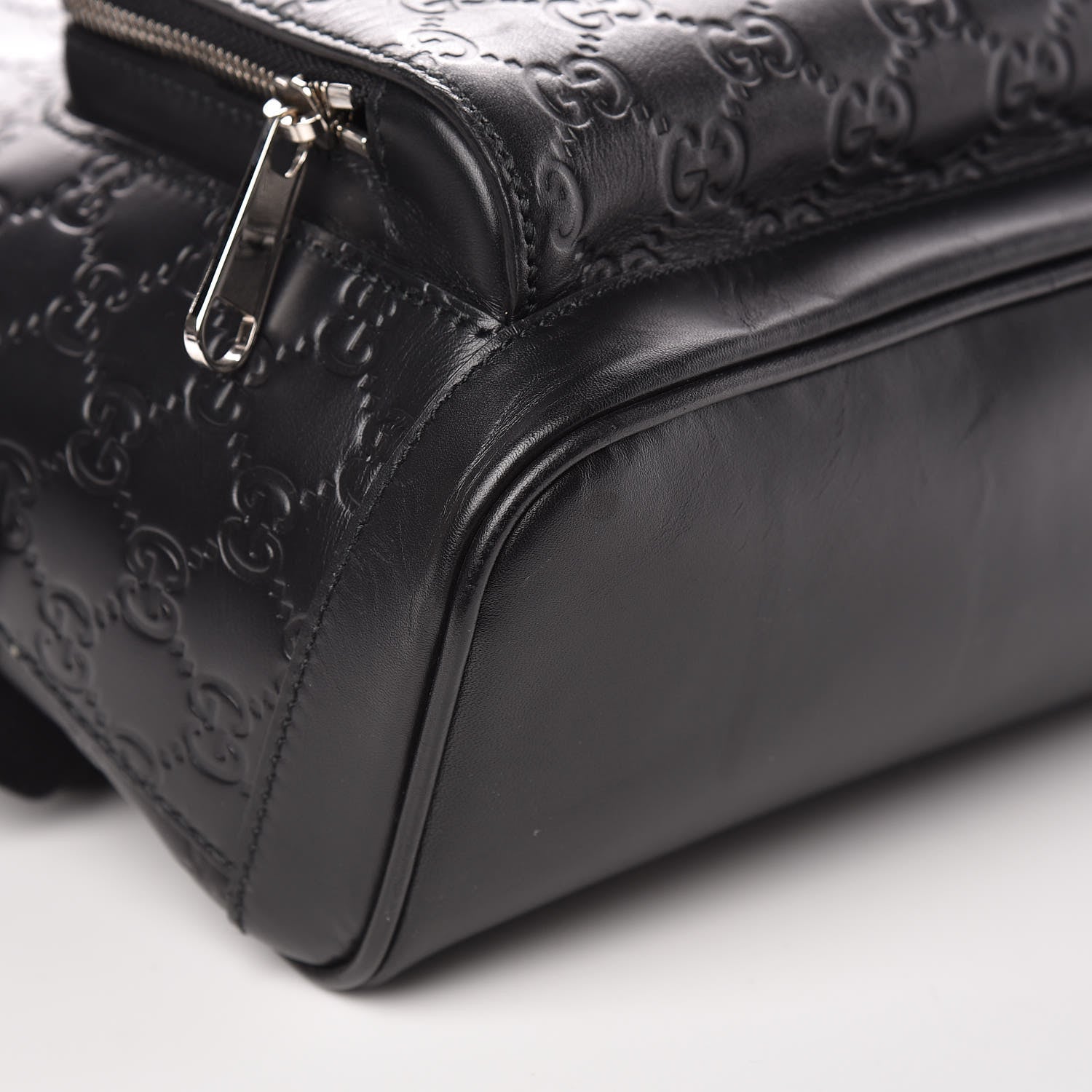 Gucci Guccissima Signature Small Day Backpack Black 6 of 12