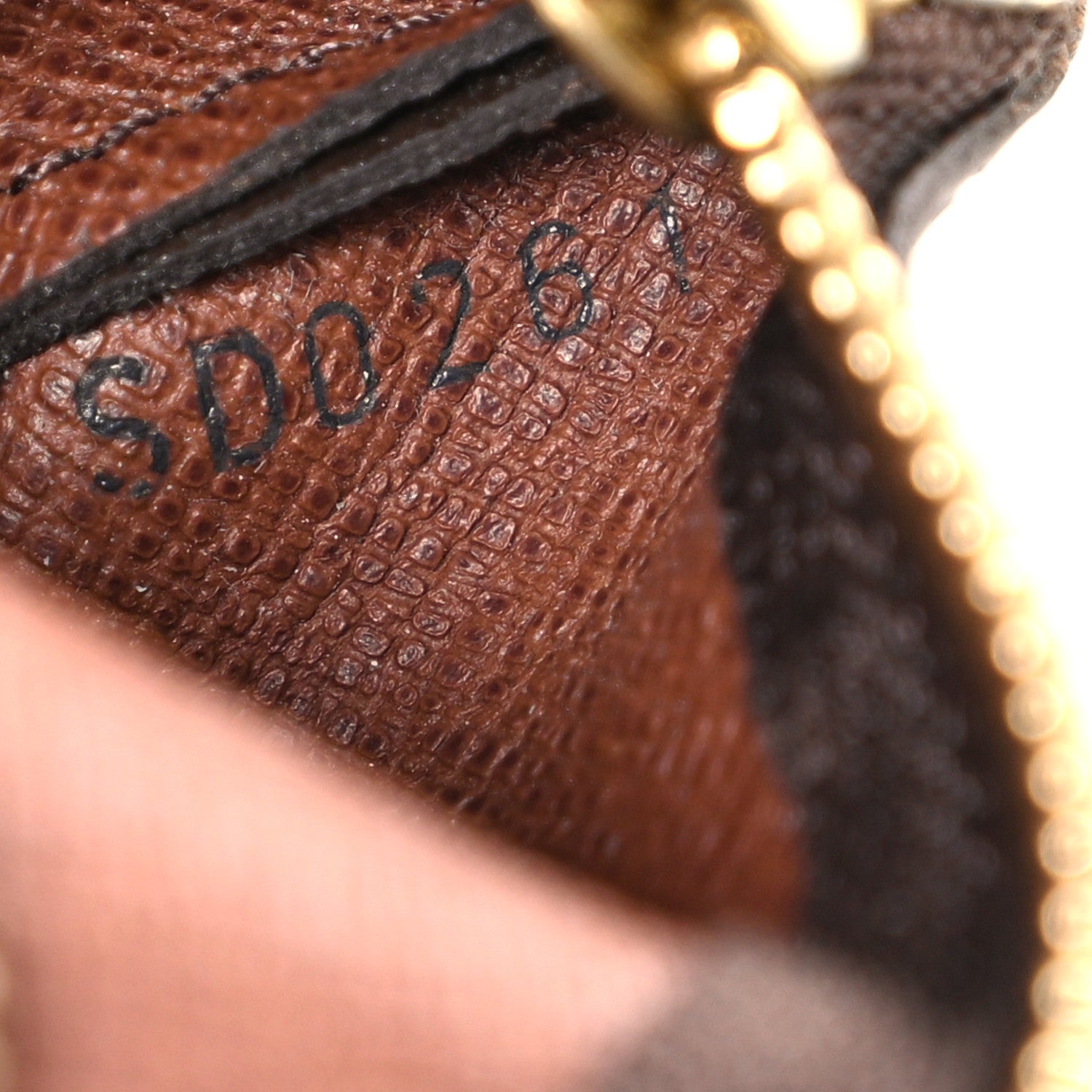 Louis Vuitton Monogram Key Pouch 7 of 8