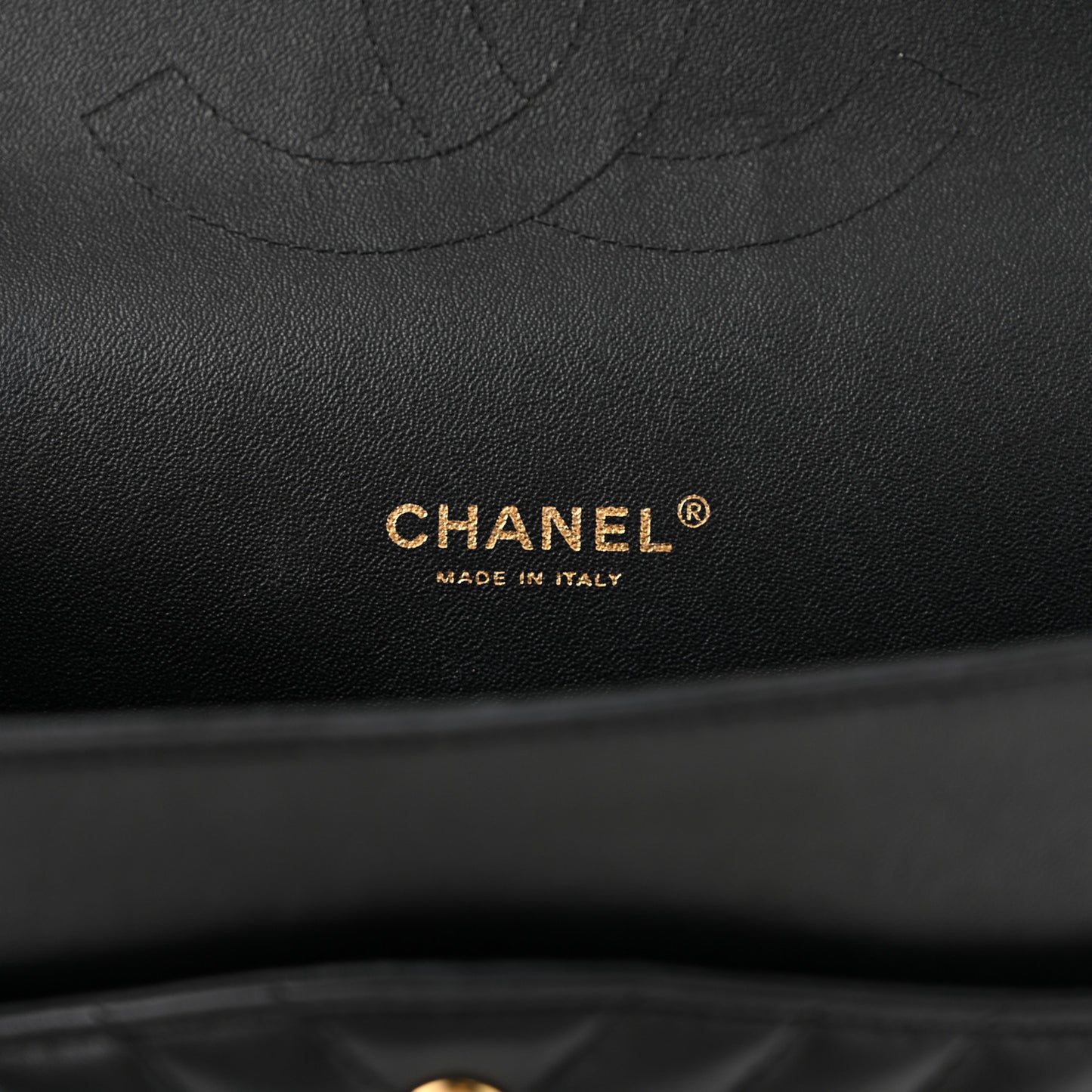 Lambskin Chevron Quilted Maxi Double Flap Black