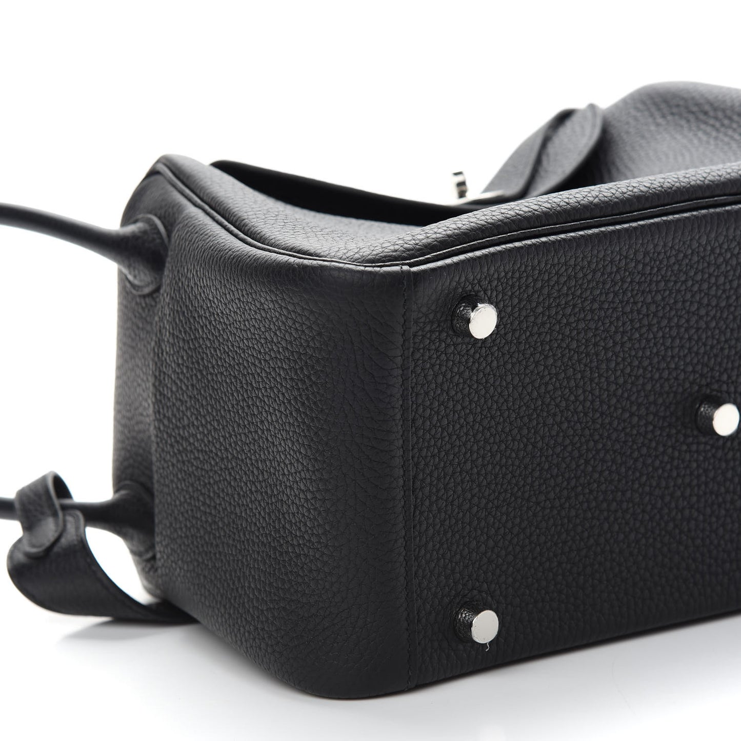 Taurillon Clemence Lindy 26 Black