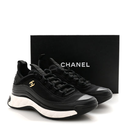 Chanel Velvet Calfskin Mixed Fibers CC Sneakers 39 Black 39 Black 10 of 10
