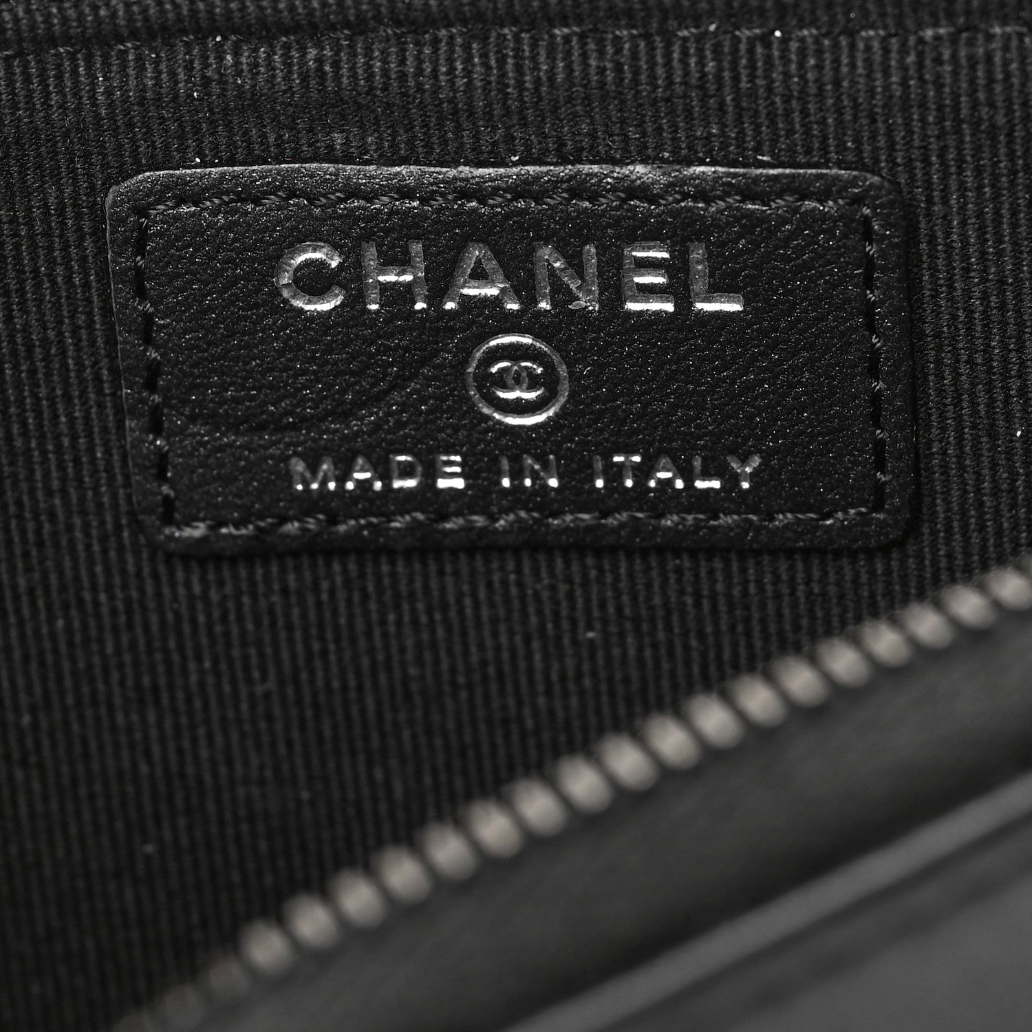 Chanel Pearly Lambskin Quilted Zip Card Holder So Black 6 of 7