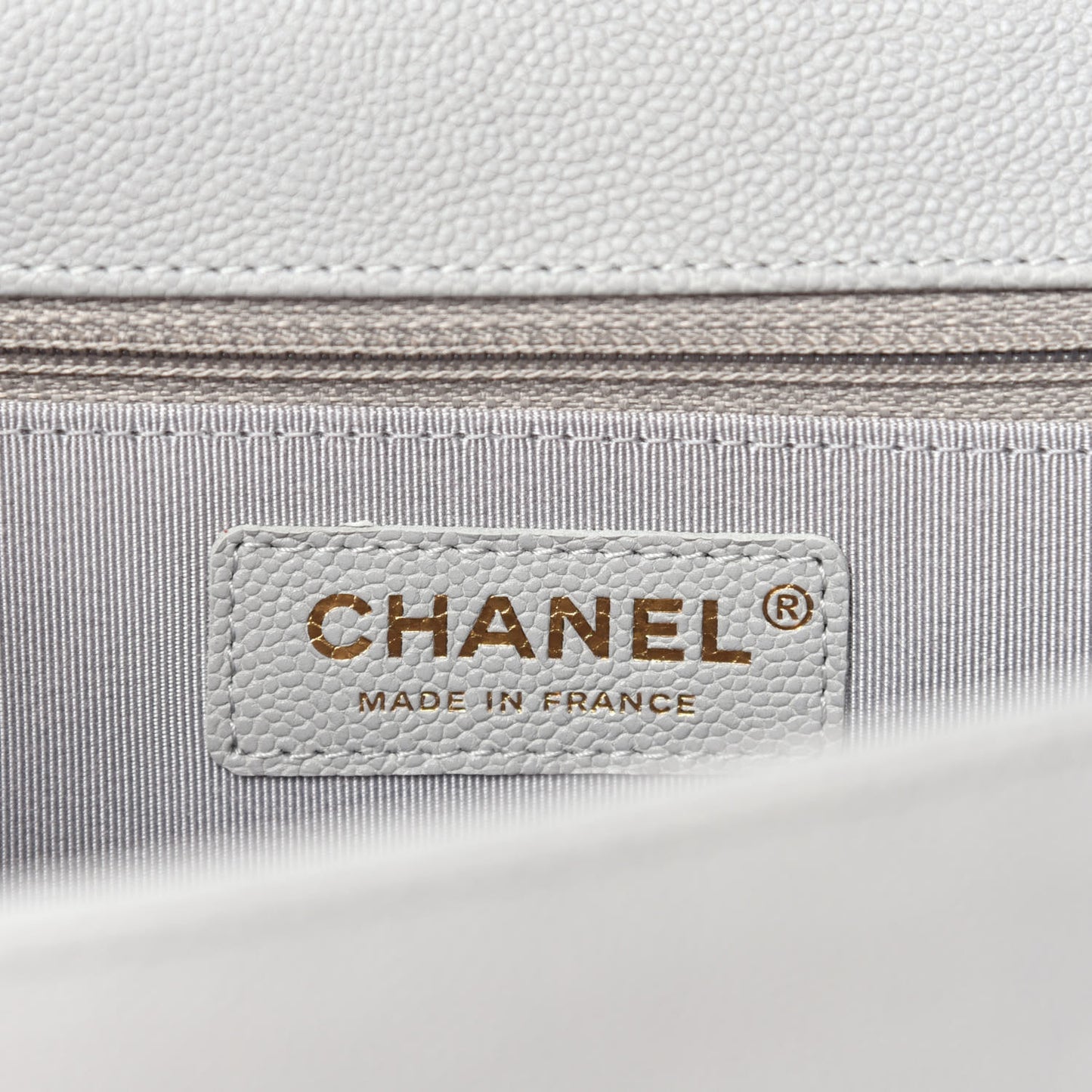 Caviar Quilted New Medium Boy Flap Grey