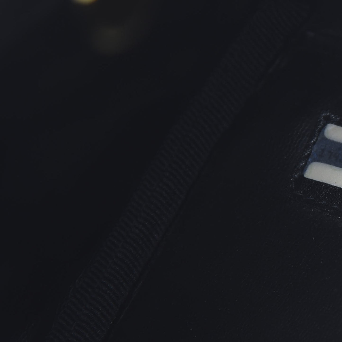 Calfskin Stitched CC Boston Black