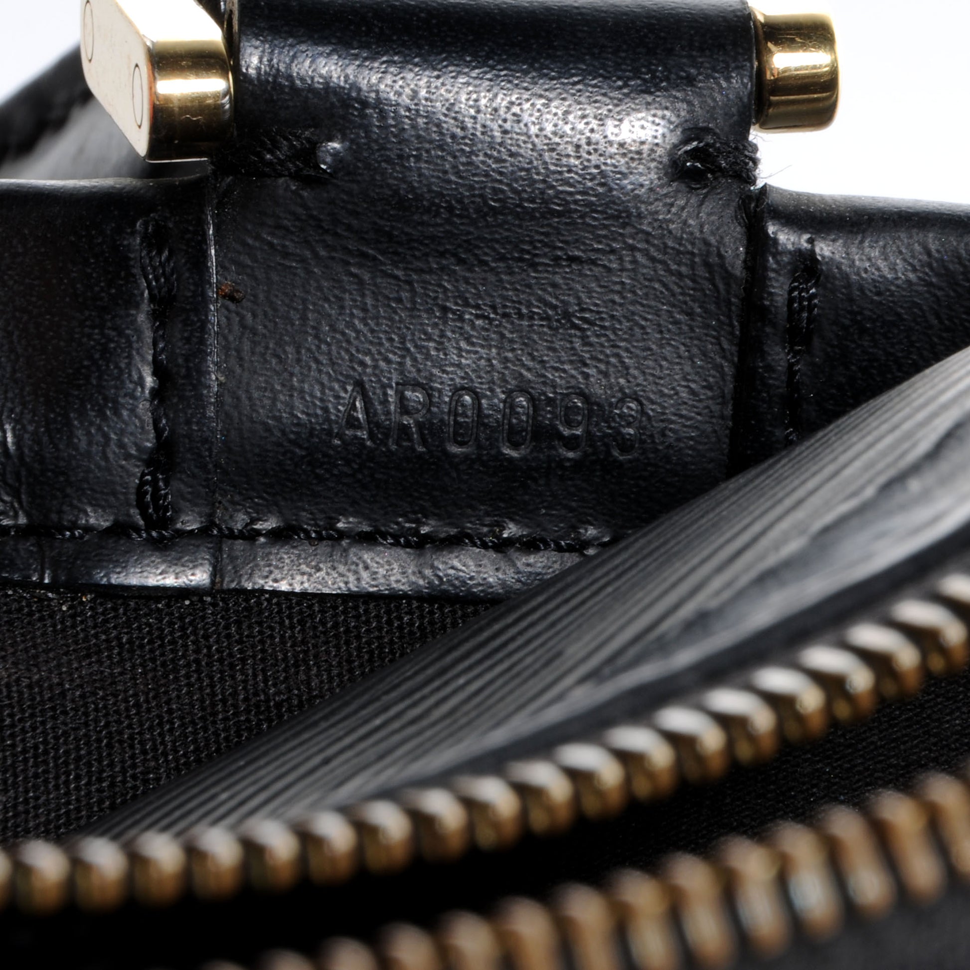 Louis Vuitton Epi Dhanura PM Black 7 of 8