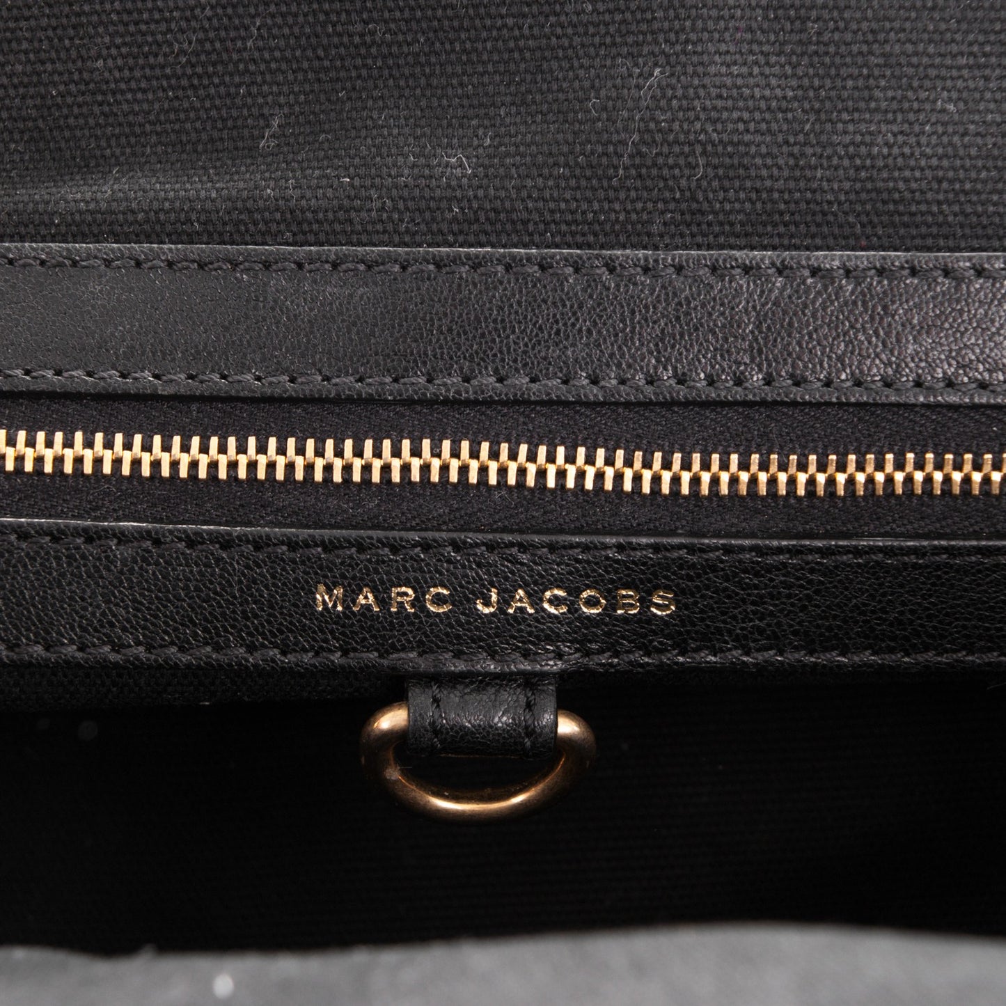 Calfskin Quilted Stam Black