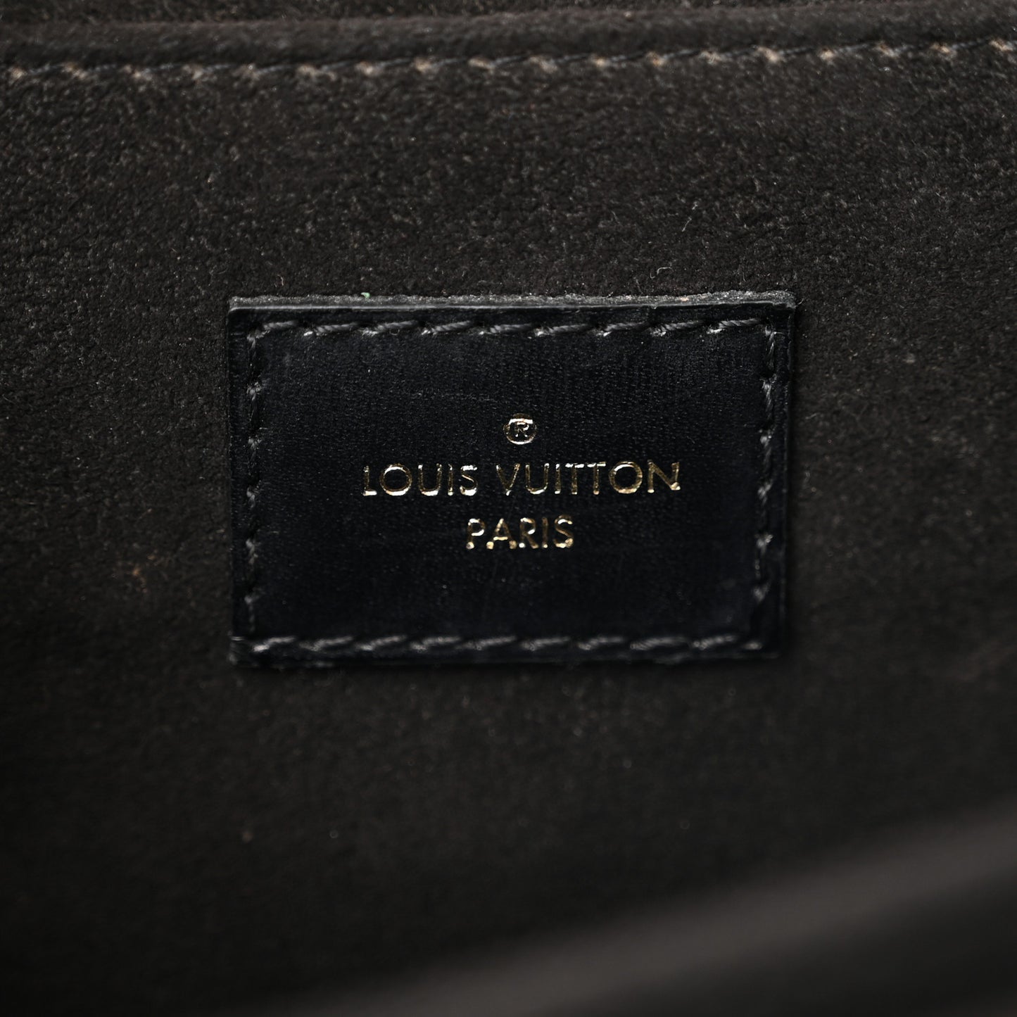 Reverse Monogram Pochette Metis